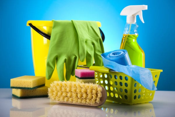 Cleaning Services 600x400 - How Shop For A Home With Good Feng Shui