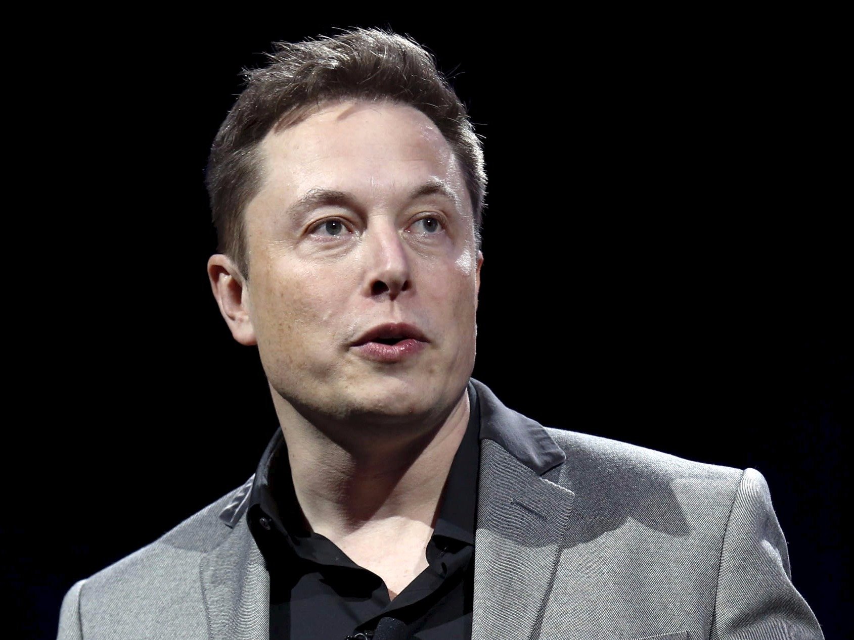 Elon Musk Images, News & Twitter on UberPeopleSearch