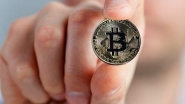 The First Bitcoin Transaction Is Made