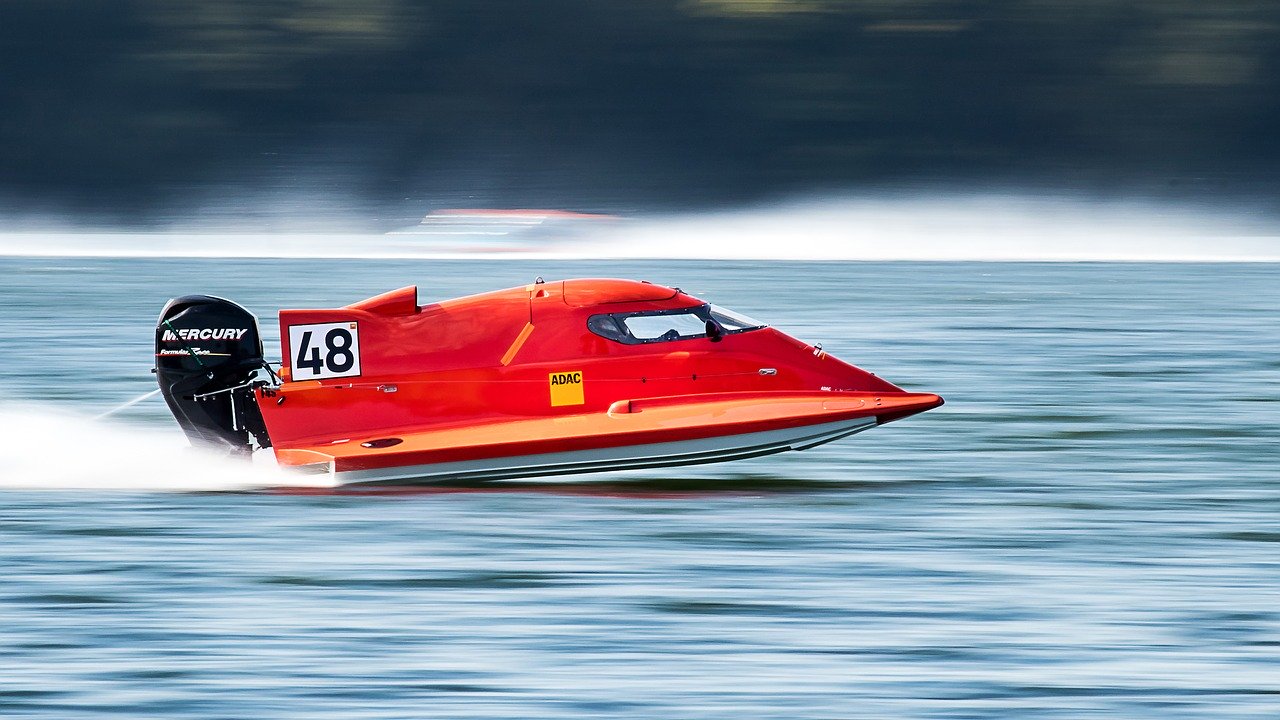 speed boat