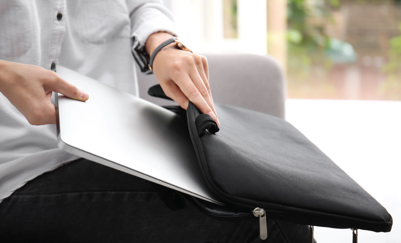 / Travel Bag Pugilato nero Case Wonder 2 Pack Colore Nero Multifunzione Neoprene Comfort Tracolla Pad Coperture per Cinghie Laptop Seggiolino per Auto Proteggere Pads Messenger 